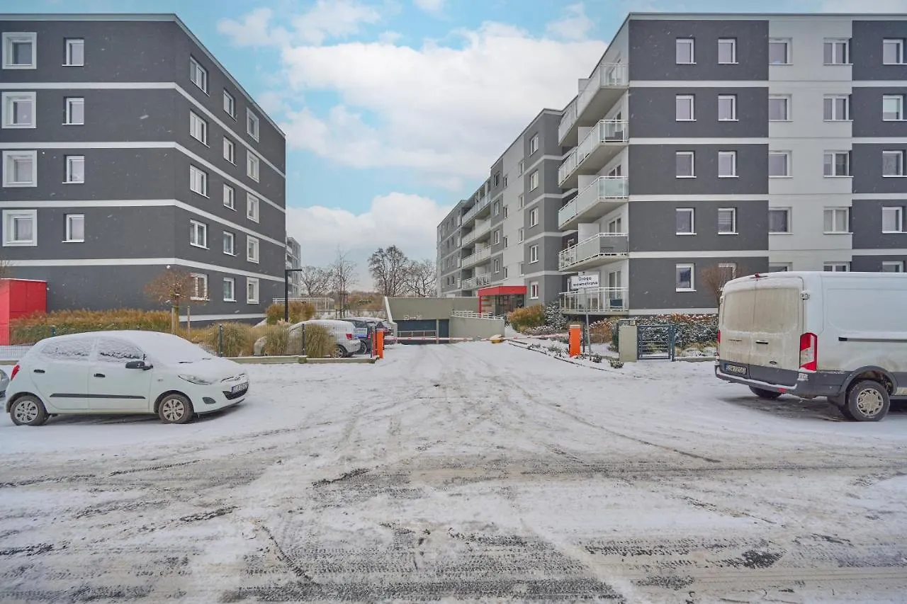 Wrocław Rose Apartments by Renters 0*,